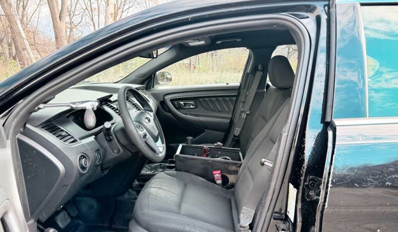 
								2017 Ford Taurus Police Interceptor full									