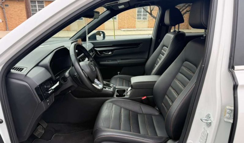 
								2025 Honda CR-V Hybrid Sport Touring full									