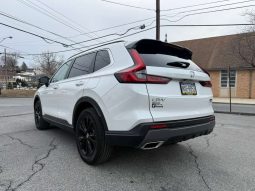 
										2025 Honda CR-V Hybrid Sport Touring full									