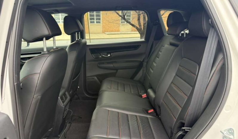 
								2025 Honda CR-V Hybrid Sport Touring full									