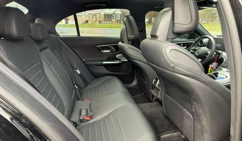 
								2024 Mercedes Benz C 300 4Matic full									