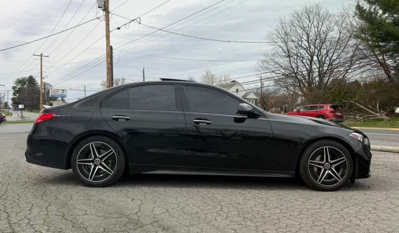 
								2024 Mercedes Benz C 300 4Matic full									