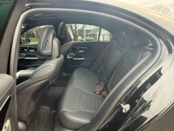 
										2024 Mercedes Benz C 300 4Matic full									