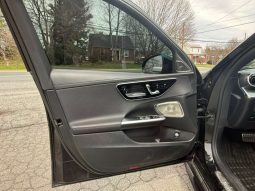 
										2024 Mercedes Benz C 300 4Matic full									