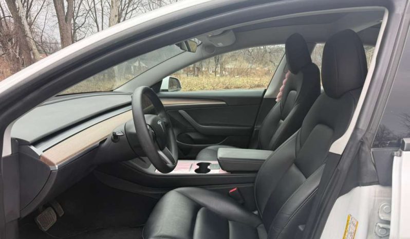 
								2022 Tesla Model 3 full									