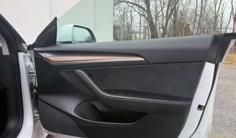 
								2022 Tesla Model 3 full									