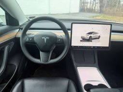 
										2022 Tesla Model 3 full									