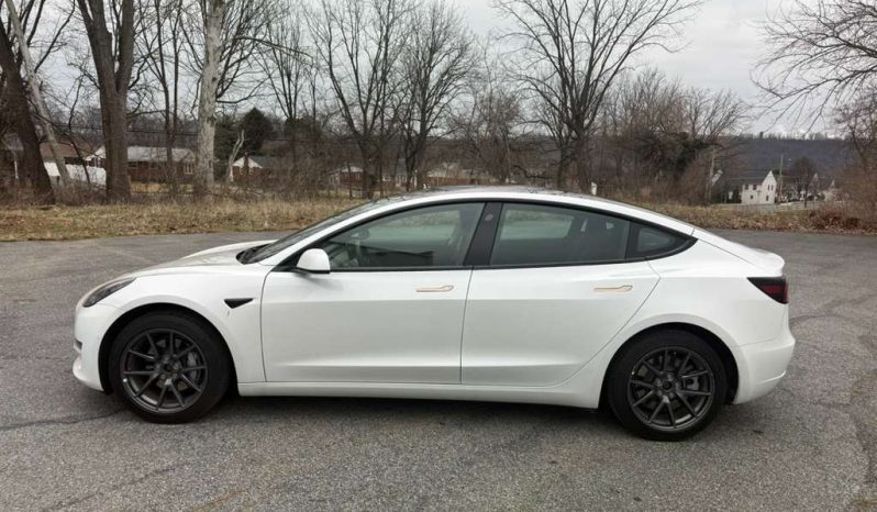
								2022 Tesla Model 3 full									