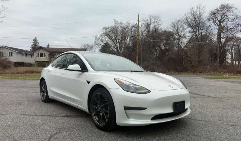 
								2022 Tesla Model 3 full									
