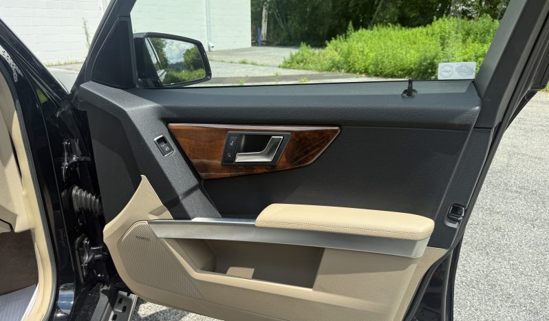 
								2012 Mercedes Benz GLK 350 4Matic full									